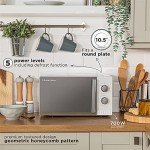 Russell Hobbs Honeycomb 17L Solo Microwave