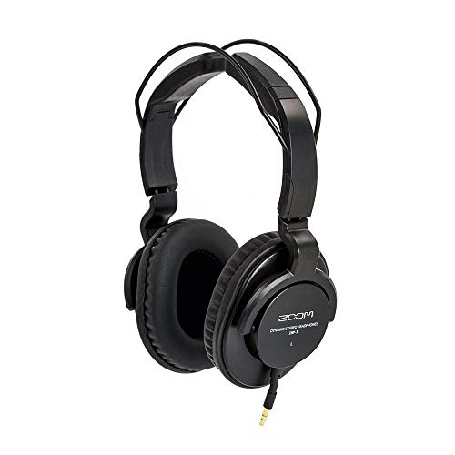 Zoom LiveTrak L-8 4-Person Podcasting Bundle