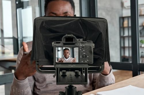 Glide Gear TMP100 Adjustable Tablet Teleprompter with Case