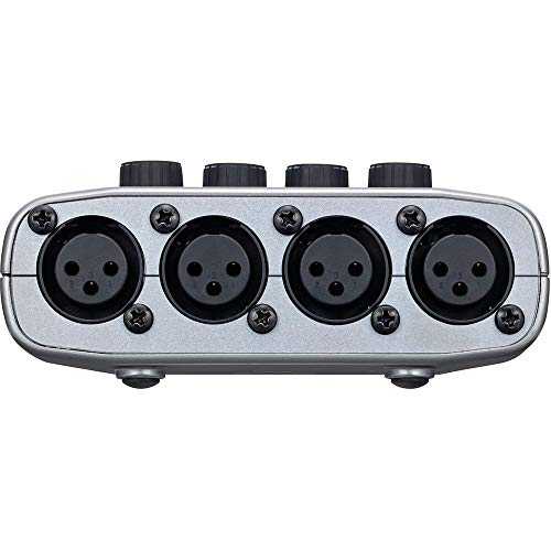 Zoom PodTrak P4 Multitrack Podcast Recorder Bundle