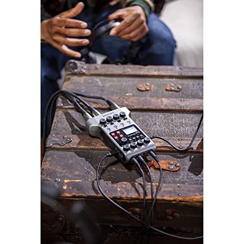 Zoom PodTrak P4 Portable Podcast Recorder with 3x Zoom ZDM-1 Podcast Microphone and Headphone Bundle, 4x AA Batteries, 32GB SD Card, USB-C to USB-C Cable and StreamEye Polishing Cloth