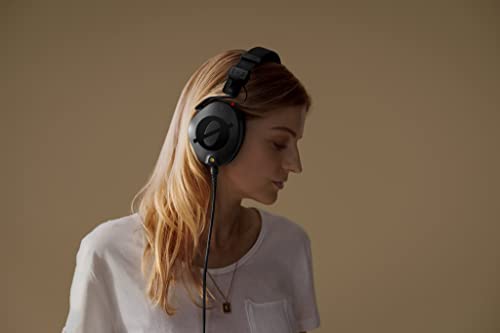 RØDE NTH-100 Professional Over-Ear Headphones for Podcasting