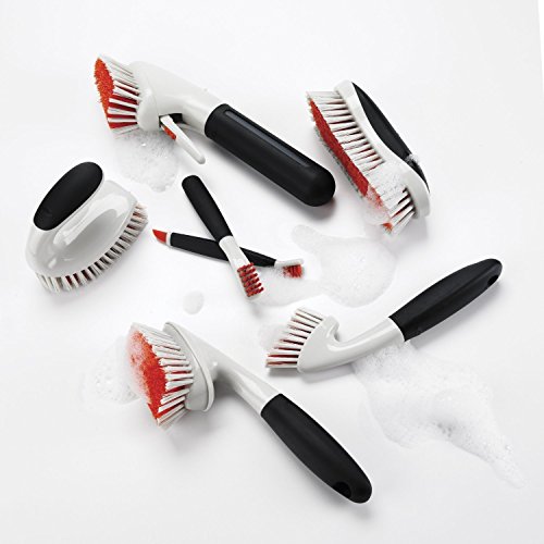 OXO Good Grips Quail Care Scrub Brush