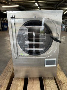Harvest Right 4-Tray Freeze Dryer CCR18416