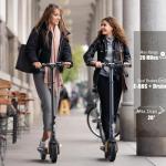 Caroma Electric Scooter: 350W Motor, 20 Miles Range