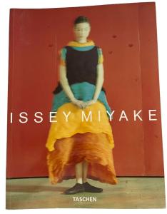 Issey Miyake by Mark Holborn 1995 Trade Paperback Taschen 1st. Edition