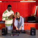 Pioneer DDJ-FLX4 Dual Deck DJ Controller - Graphite