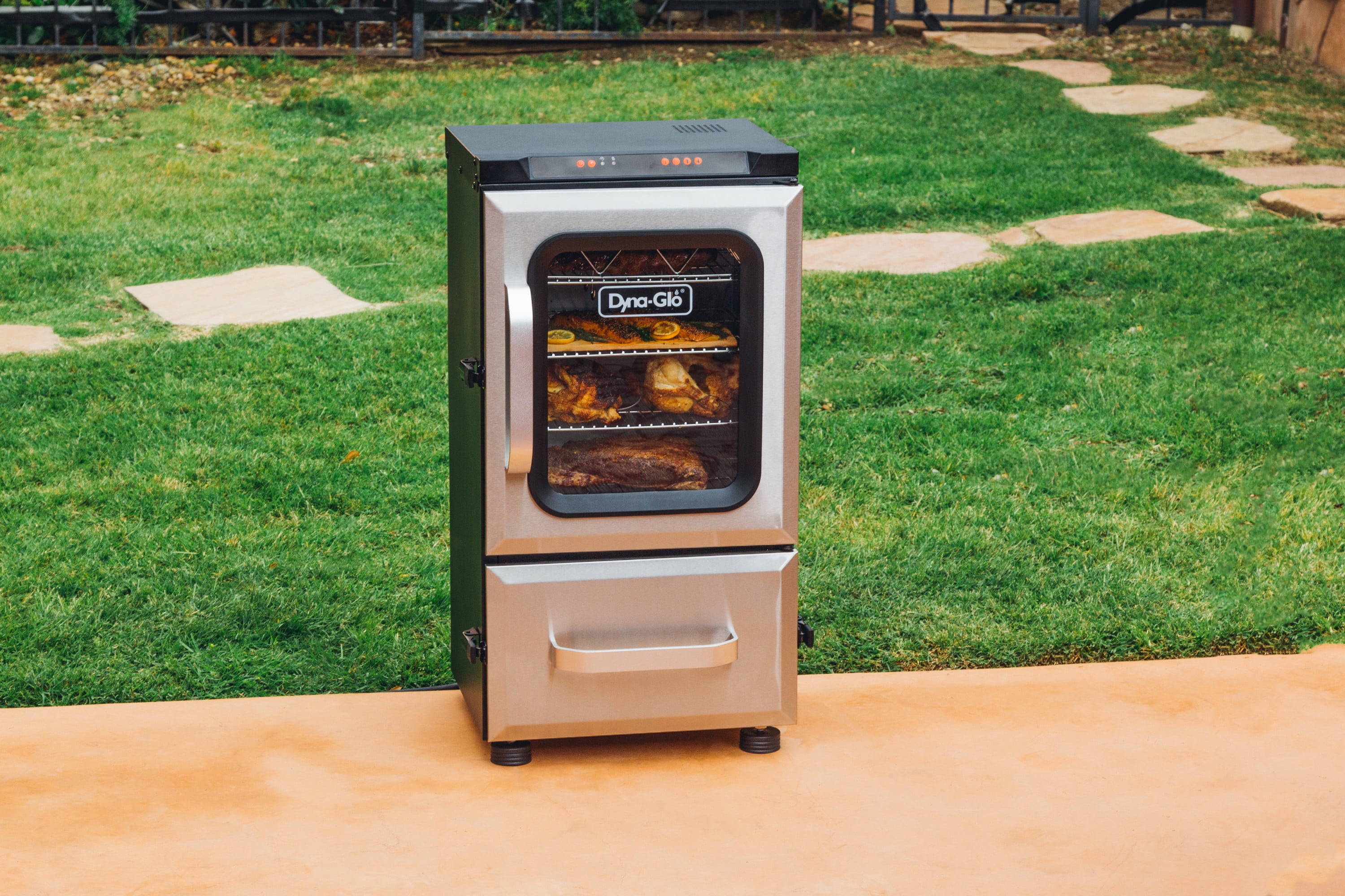 Dyna-Glo DGU732SDE-D Chrome 30" Digital Electric Smoker