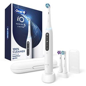 Oral-B iO Deep Clean   Whiten Rechargeable Electric Toothbrush with Visible Pressure Sensor, 2 Minute Timer, 5 Cleaning Settings, 1 iO5 Limited, 3 Toothbrush Heads, Travel Case & Refill Holder, White