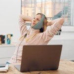 Heated Face Mask for TMJ Relief and Recovery