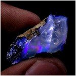 Natural Ethiopian Welo Opal Rough Stone - 21.55 Cts