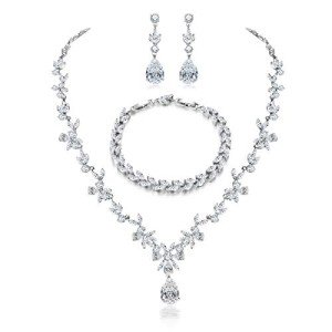 Elegant White Cubic Zirconia Wedding Jewelry Set