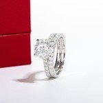 Cadyno 14K White Gold Moissanite Wedding Ring Set