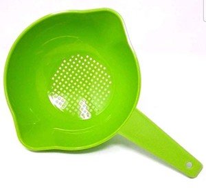 Apple 1 Quart Baby Colander with Handle