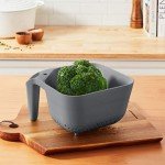 Tovolo 3 Quart BPA-Free Colander with Handle