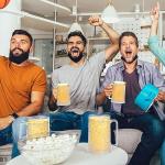 Fasmov Freezer Beer Mugs, 4 Pack Clear Double Wall Gel Frosty Ice Mugs with Gel, Plastic Beer Mugs with Handles for Freezer, Parties and Gifts, 16oz