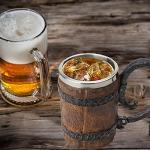 YOUOIVIA Wooden Barrel Beer Mug, Wood Bucket Style Beer Stein with Handle, Stainless Steel Double Wall Tankard Cocktail Mug for Bar Restaurant, Vintage Restaurant Renaissance Accessories (18 oz)