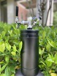 128oz Mini Keg Growler Carbonated Beer Growler Tap System 304 Stainless Steel Pressurized Draft Beer Dispenser System, Portable Home Beer Dispenser System Craft Beer Keg Gift for Men Beer Lovers