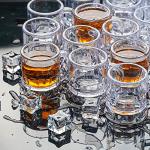 JUXINGDAZYF Plastic Beer Mug 2 Oz, 24 PCS Mini Beer Mug Shot Glasses, Heavy Base Clear Mini Beer Mugs, Small Plastic Shot Cups for Party Drink, Beer, Whiskey, Tequila, Vodka