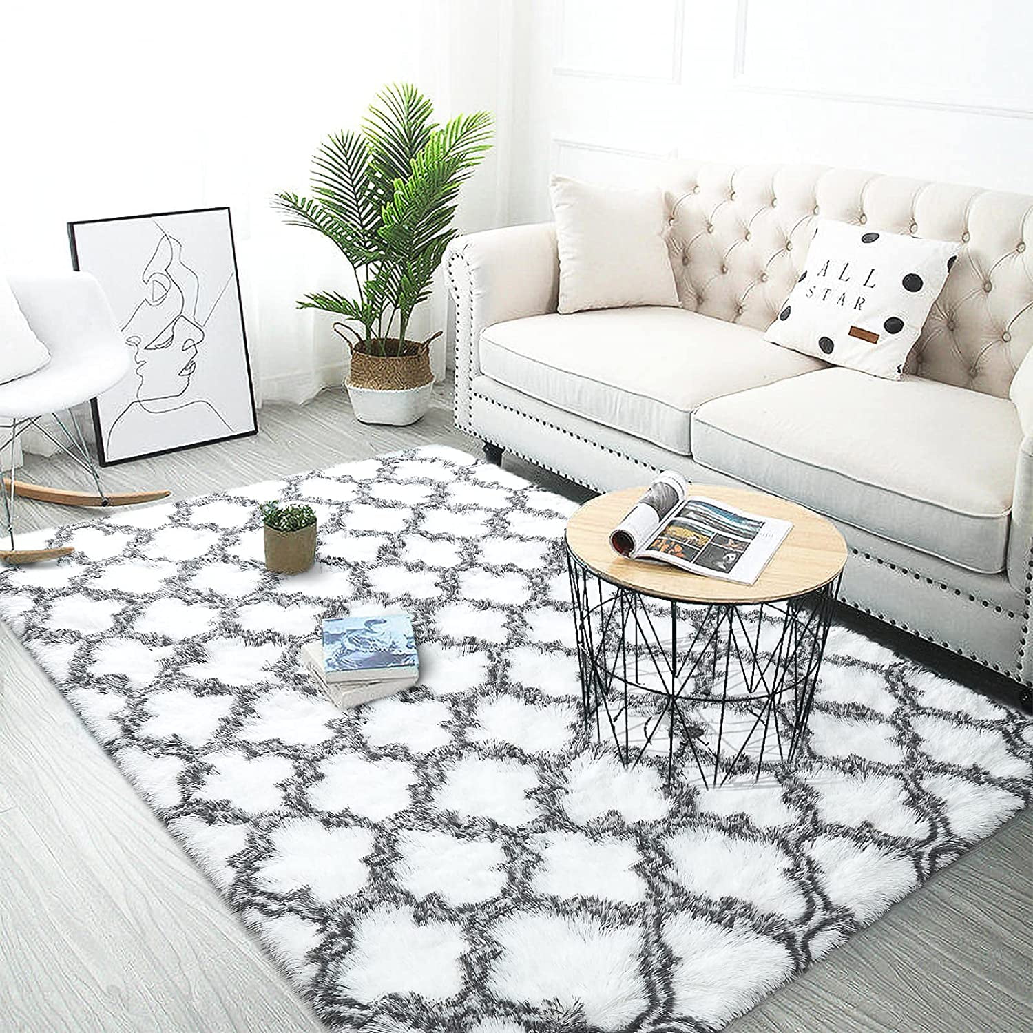 Geometric Boucle Area Rug 5'x8' - White