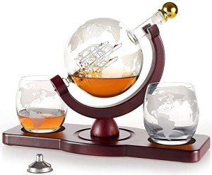 Elegant Christmas Whiskey Decanter Gift Set