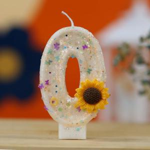 Baoyemes Creative Birthday Number Candles, Sunflower, Modern Style, Odorless, Eco-Friendly, 1 Count, Novelty Candle