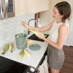 Beautiful Kitchen Compost Bin with Smell Proof Lid - Rust Proof and Odorless Compost Bucket for Your Countertop with No Smell Filters - Easy to Clean 1.1 Gallon Bin Looks Great On Any Kitchen Counter