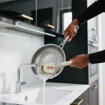 Natural Loofah Sponge with Handle, 5-Piece Replaceable Eco Sponges for Cleaning, Non-Scratch Scrubber for Dishwashing Cookware Pans, Kitchen Eco-Friendly Tools