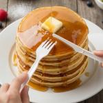 100% Compostable Forks Spoons Knives Cutlery Combo Set - 300 Large Disposable Utensils 7" Durable Heat Resistant Alternative to Plastic Silverware with Convenient Tray - Greener Settings (100 Sets)