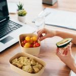 Belinlen 50 Sets 17oz Disposable Kraft Paper Bowls with Lids, Rectangle Paper Food Containers with Lids, Salad Bowls for Hot/Cold Food, Soup, Meal Prep, Ice Cream, Takeout, Party Supplies(500ml)