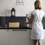 Eco-Friendly Kitchen Compost Bin with Lid