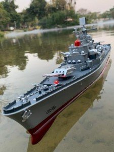 Remote Controlled 23.6" Warship Battleship 4WD