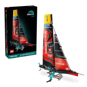 LEGO Technic Emirates Team New Zealand Yacht Set