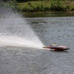 Sonicwake V2 36" Brushless RC Boat - Black