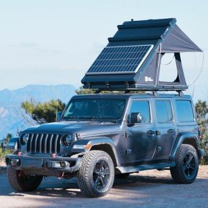 Solar-Powered Hard Shell Rooftop Tent for 4WD