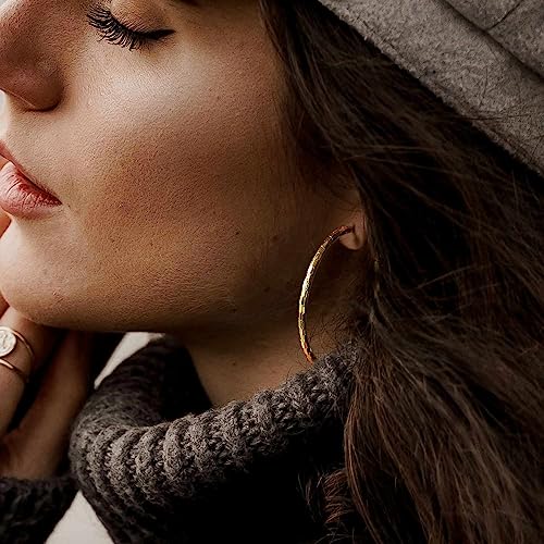 Degerde 14K Gold Sparkling Hoop Earrings for Women