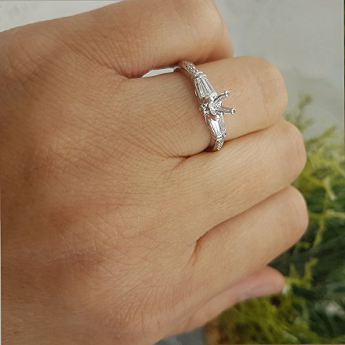 0.33 CTW Diamond Women Semi Mount Engagement Ring