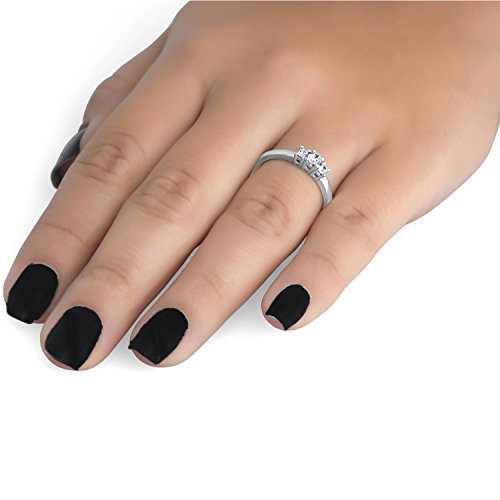 P3 POMPEII3 White Gold 1/4ct Three Stone Ring