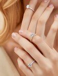 1.25 CT Round Silver Engagement Ring with Halo