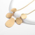 Stylish 14K Gold Irregular Pendant Necklace for Women