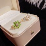 Green Daisy Flower Adjustable Gold Ring for Women