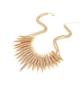 Sparkling Druzy Leaf Choker Necklace in Gold