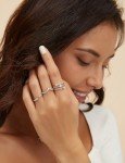 Mameloly Stackable Pearl & Round Engagement Rings