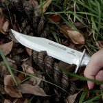 Mossy Oak Bowie Knife with Leather Handle & Sheath