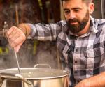 8 Gallon Homebrew Kettle with Spigot and Thermometer