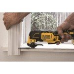 DEWALT 20V MAX* Cordless Oscillating Tool DCS354B