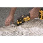 DEWALT 20V MAX* Cordless Oscillating Tool DCS354B