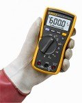 Fluke 115 Digital Multimeter for Safety Testing