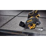 DEWALT 20V MAX XR Compact Cut Off Tool