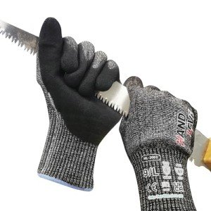 Extreme Protection Cut-Resistant Gloves, Touchscreen Friendly